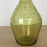 Vase en verre bullé vert