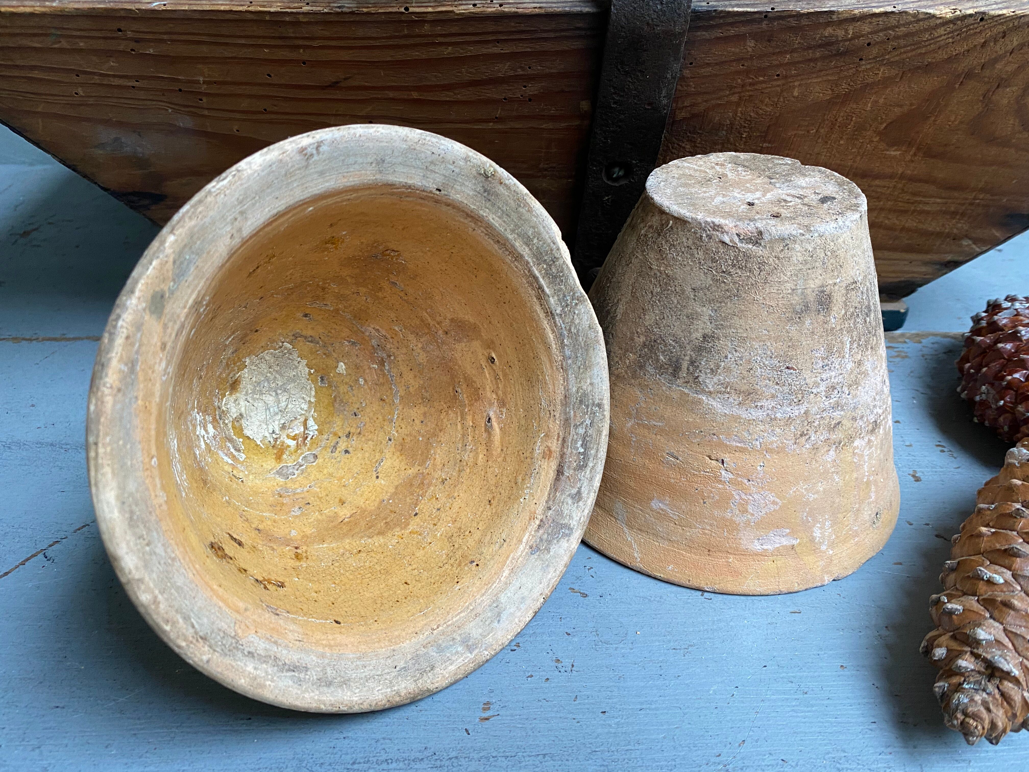 Paire d'anciens pots de résiniers
