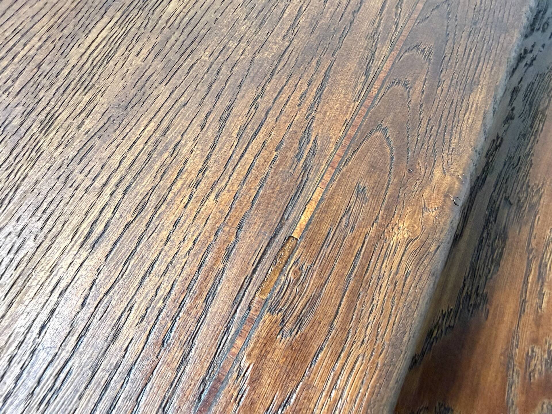 Oak coffee table with a double top