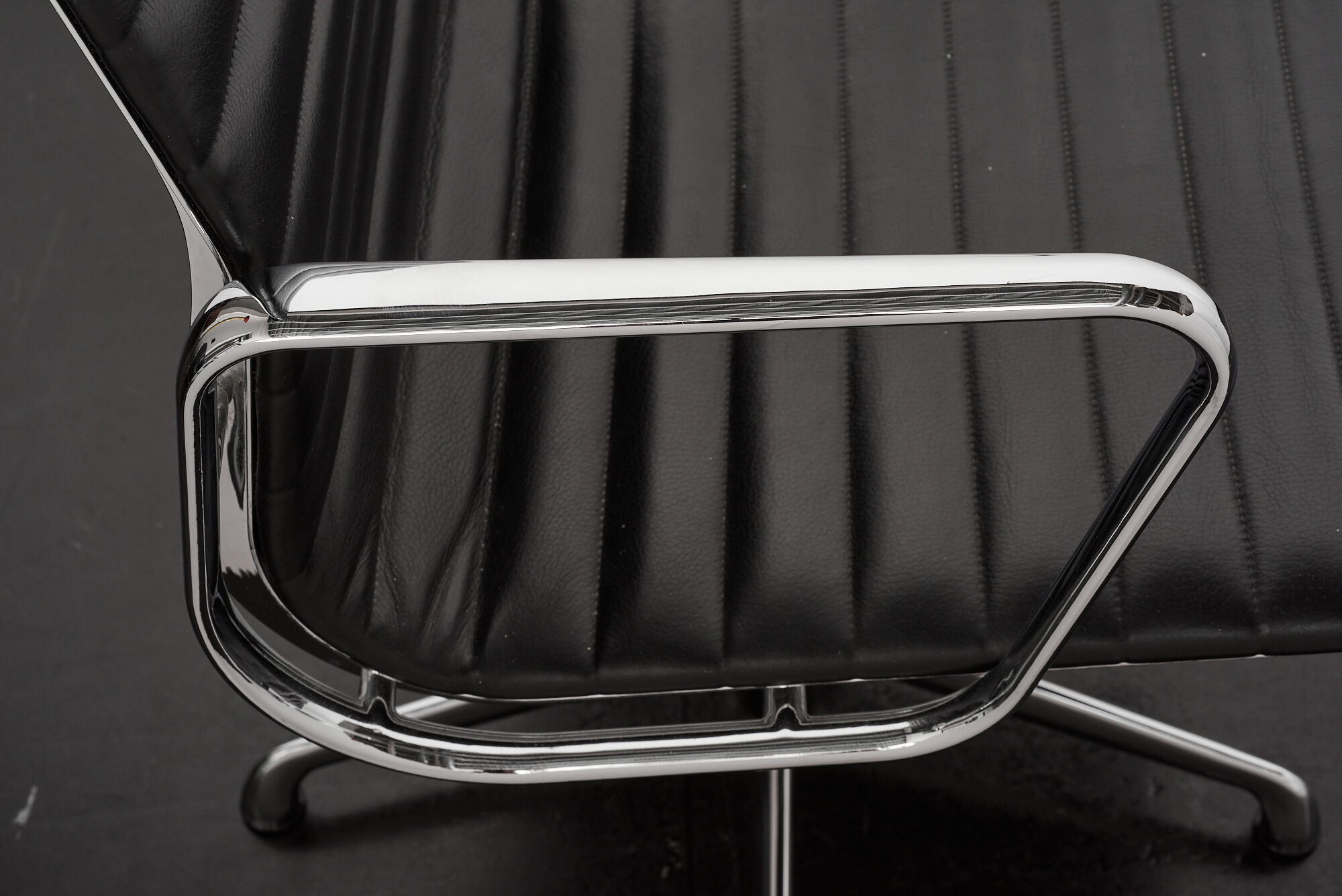 Charles and Ray Eames Aluminum Group chair.