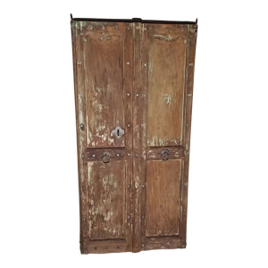 Porte ancienne en bois