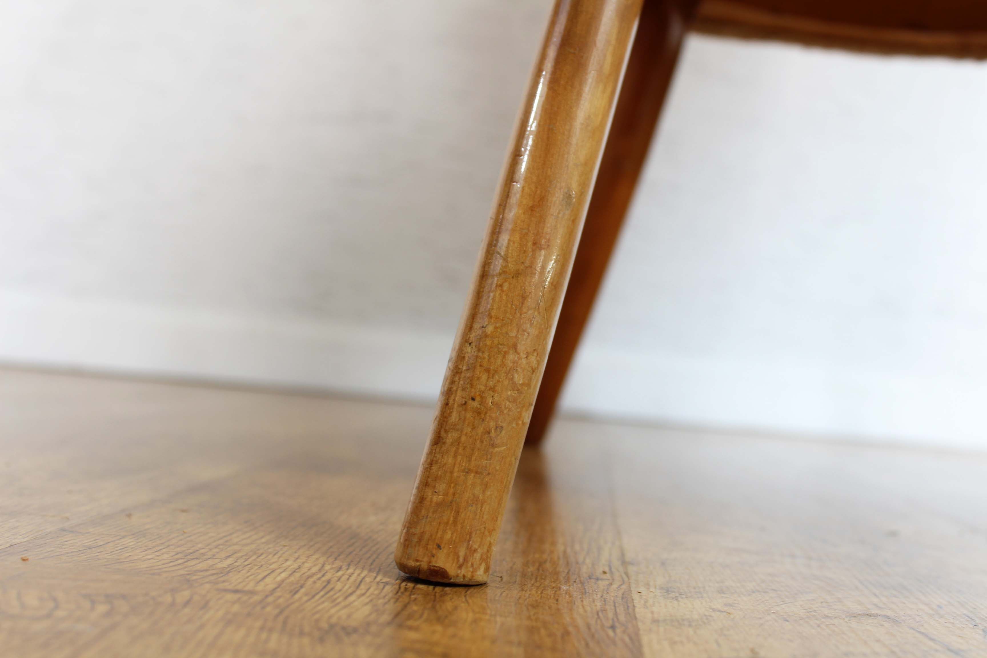 Fauteuil style cocktail avec accoudoirs