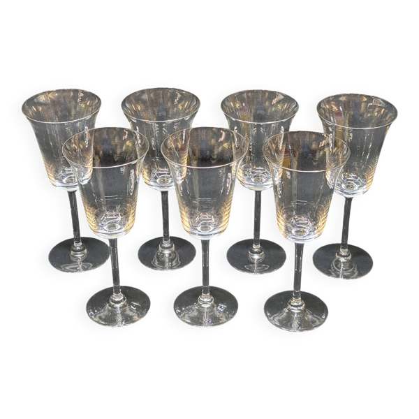 7 verres à pied en cristal fin à vin ou eau - Baccarat ou Saint louis