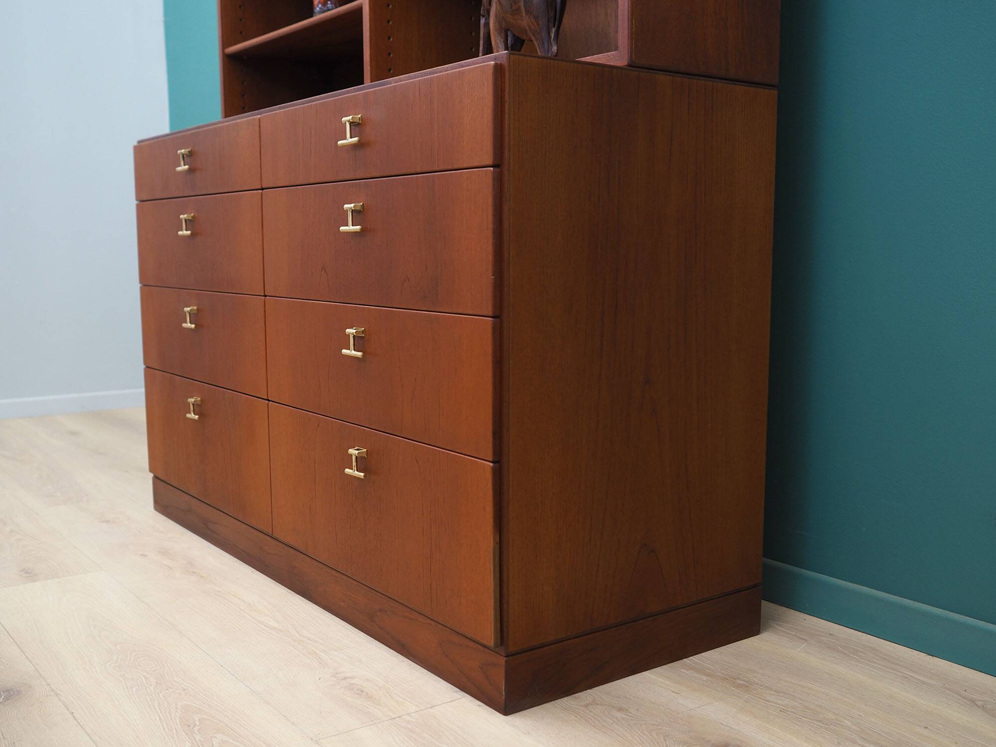 Teak bookcase, Danish design, 1960s, designer: Børge Mogensen