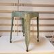 Tabouret vintage industriel en tôle