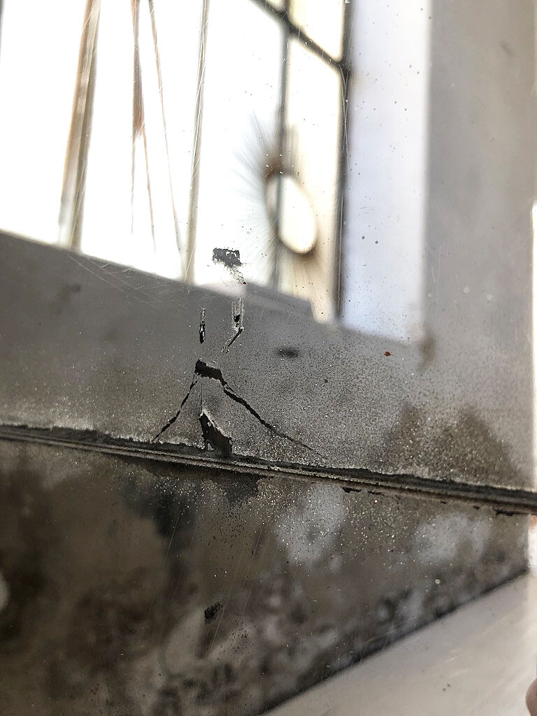 Mirror channel board