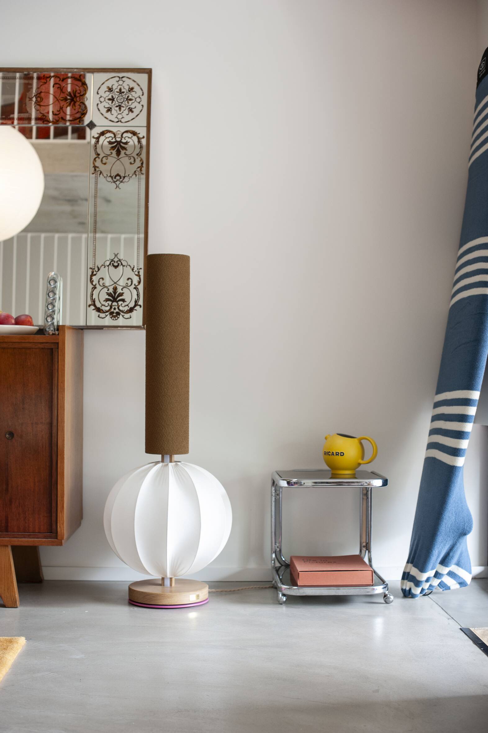 Lampadaire Mima #2, années 2000, Coton / Angélique Delaire /