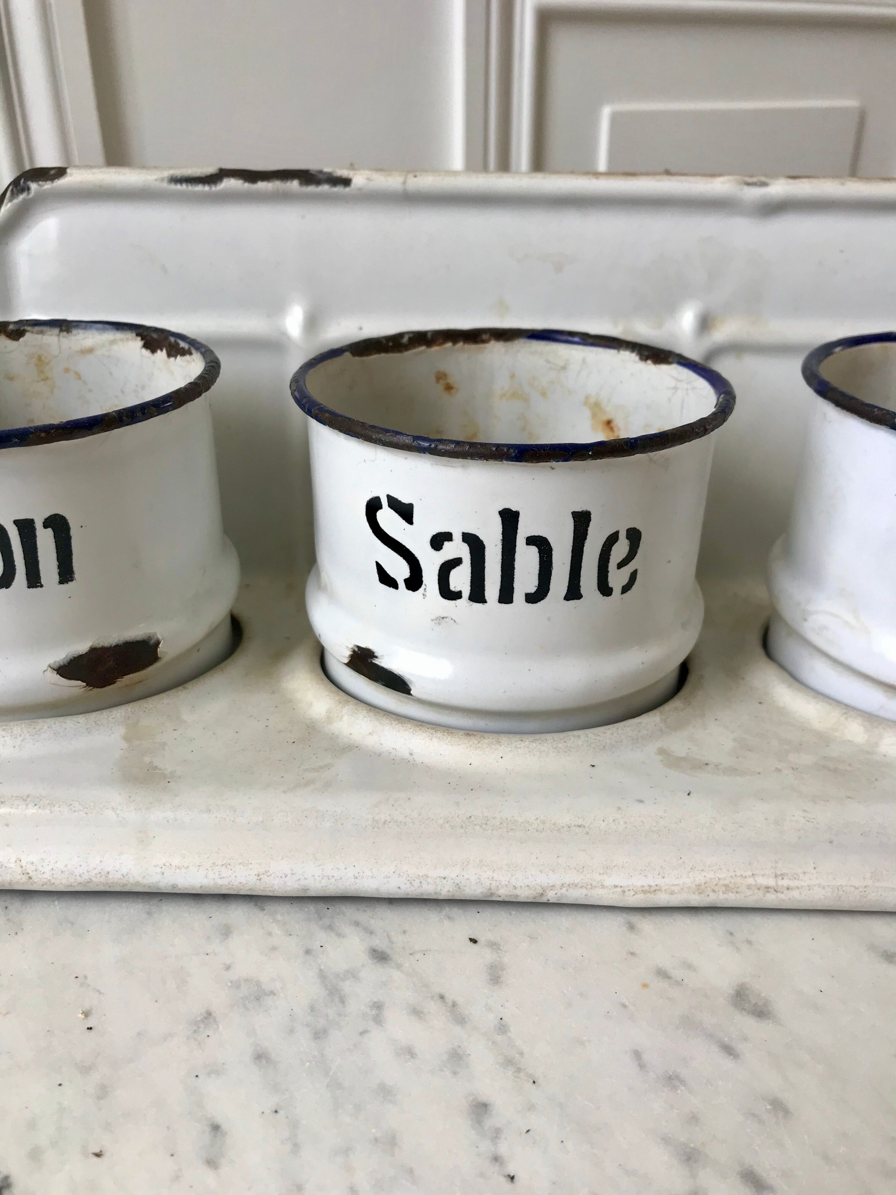 set of enamelled pots to fix (soda, soap, salt) early twentieth century