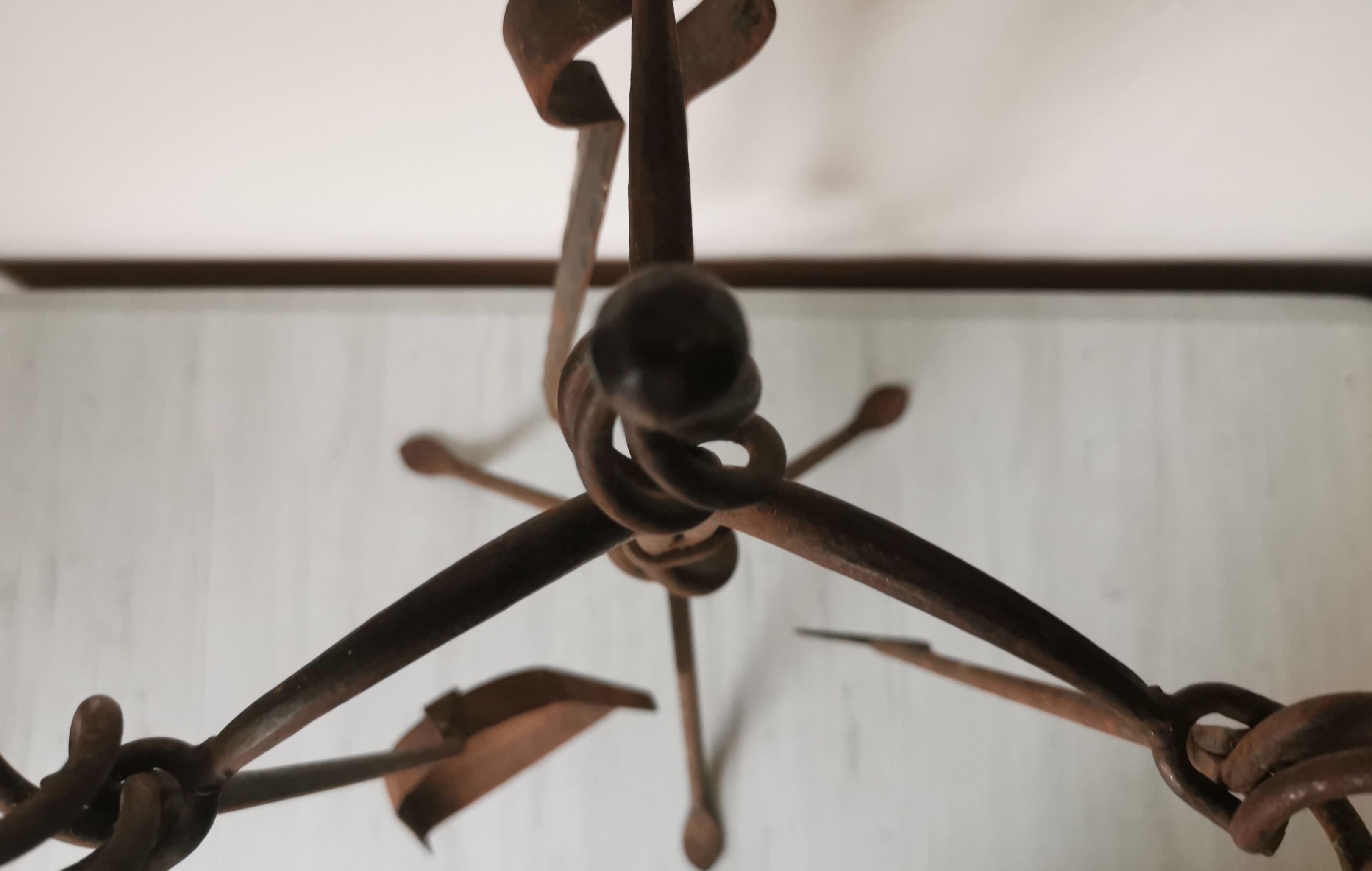 Wrought iron chimney servant