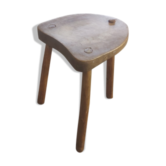 Tabouret en bois tripode