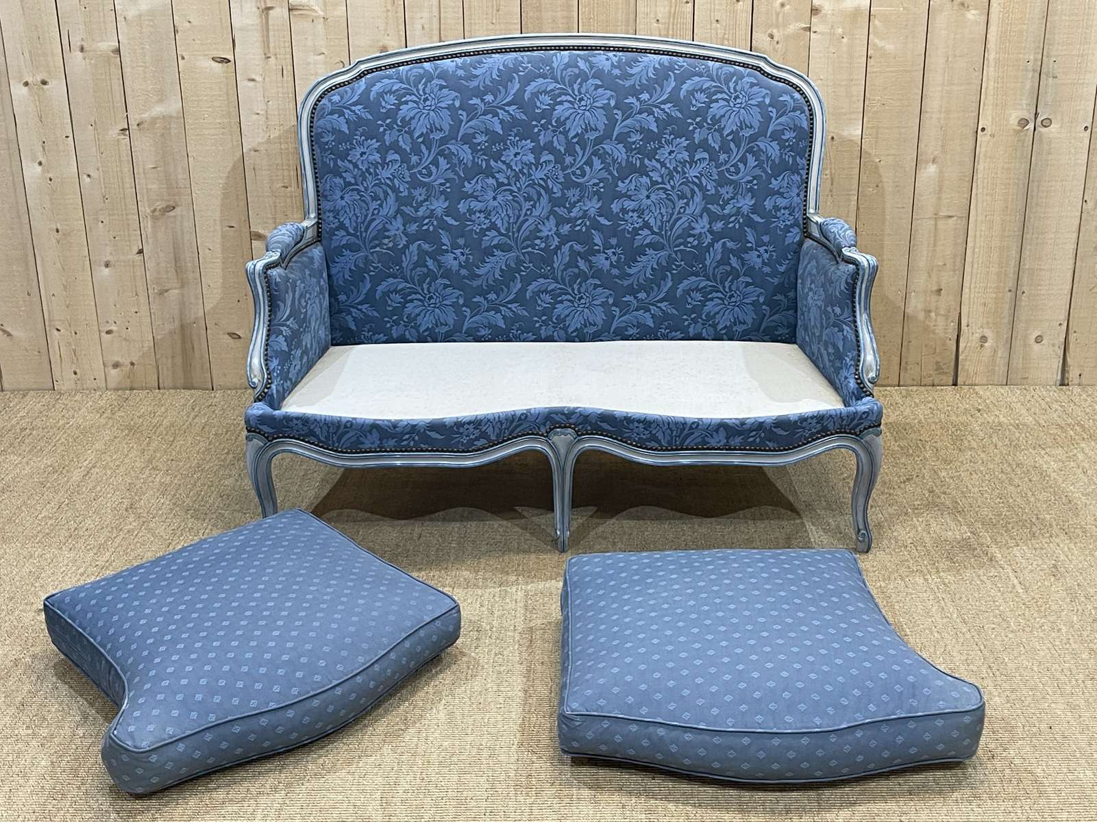 Louis XV style sofa from the 70s in beech, feather seat cushions