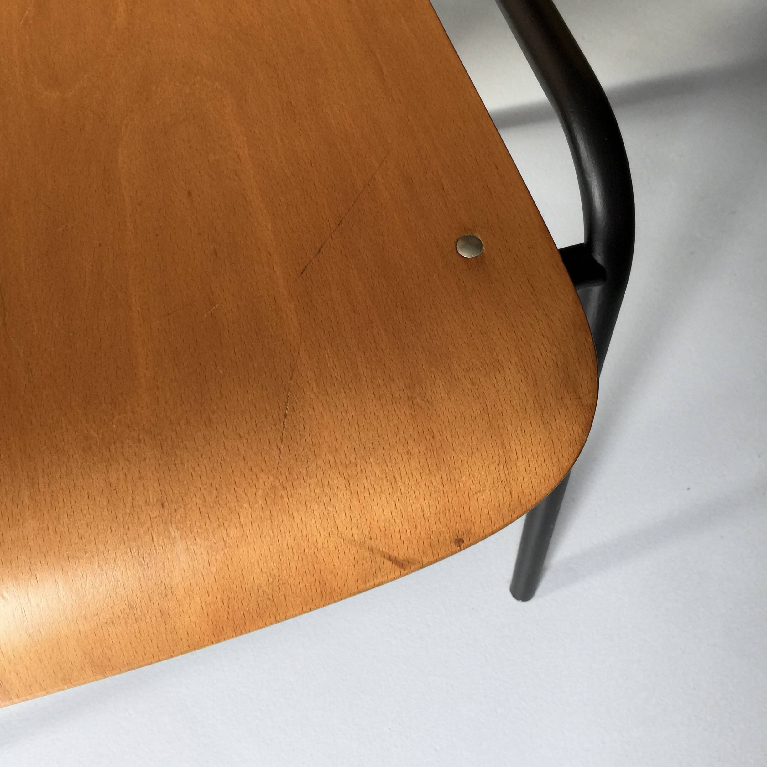 Set of 6 thermoformed wood and metal chairs