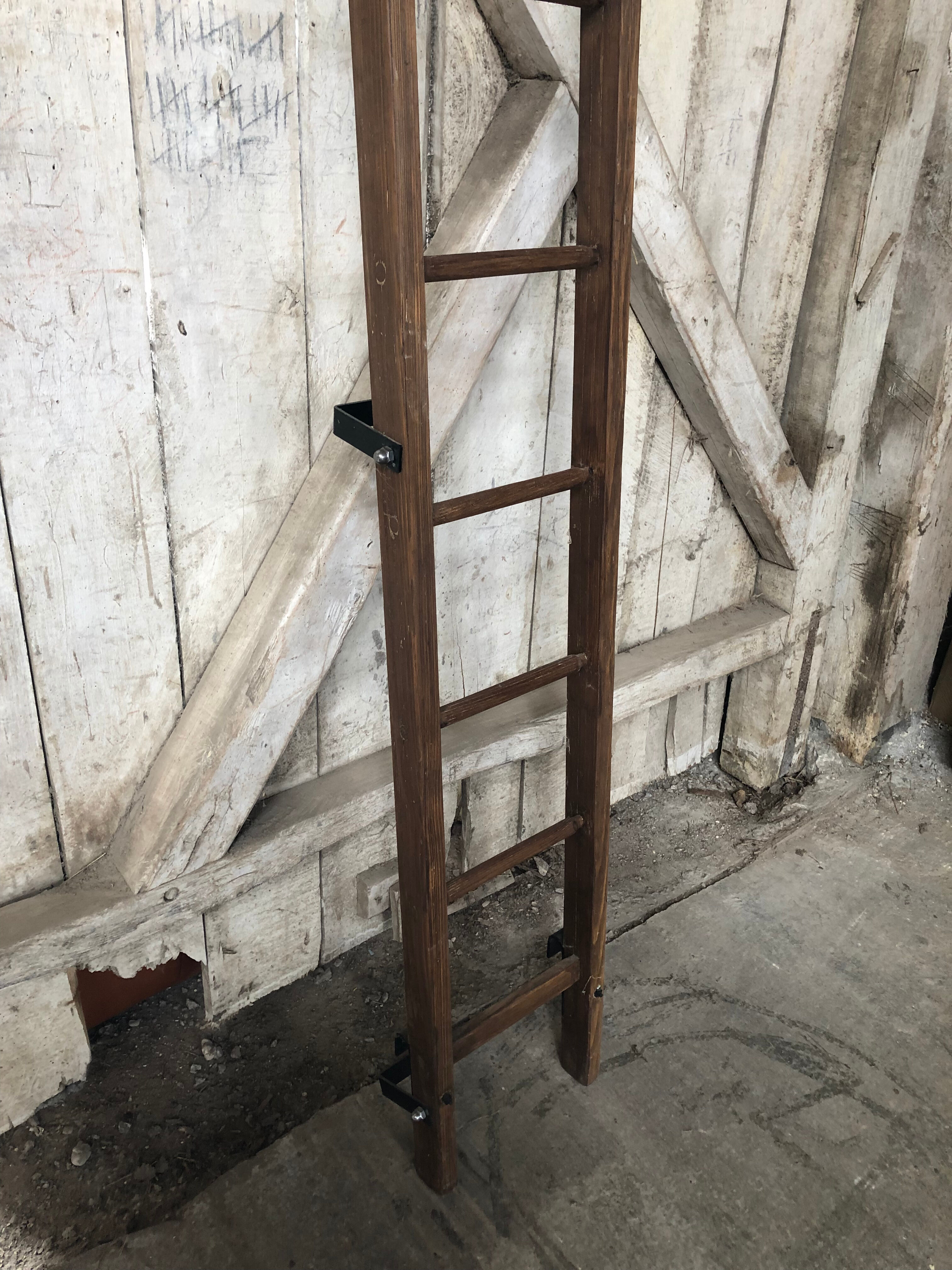 Old scale