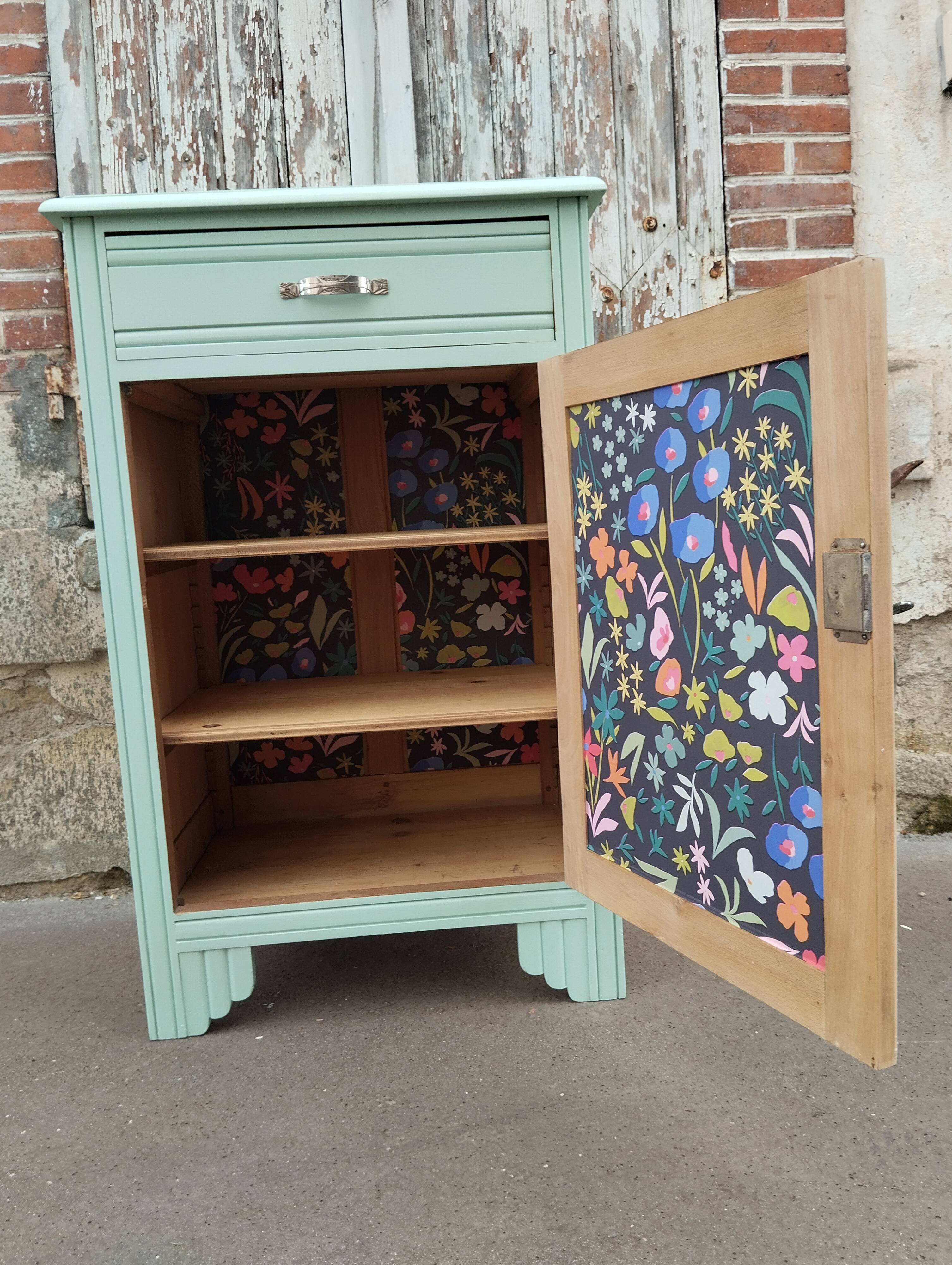 Buffet parisien vintage