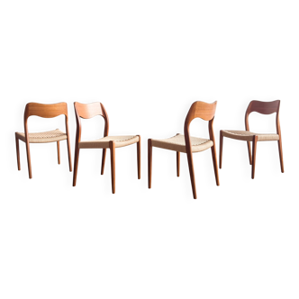 Set of 4 chairs 71 in teak by Niels O. Møller, JL Moller, Mid Century