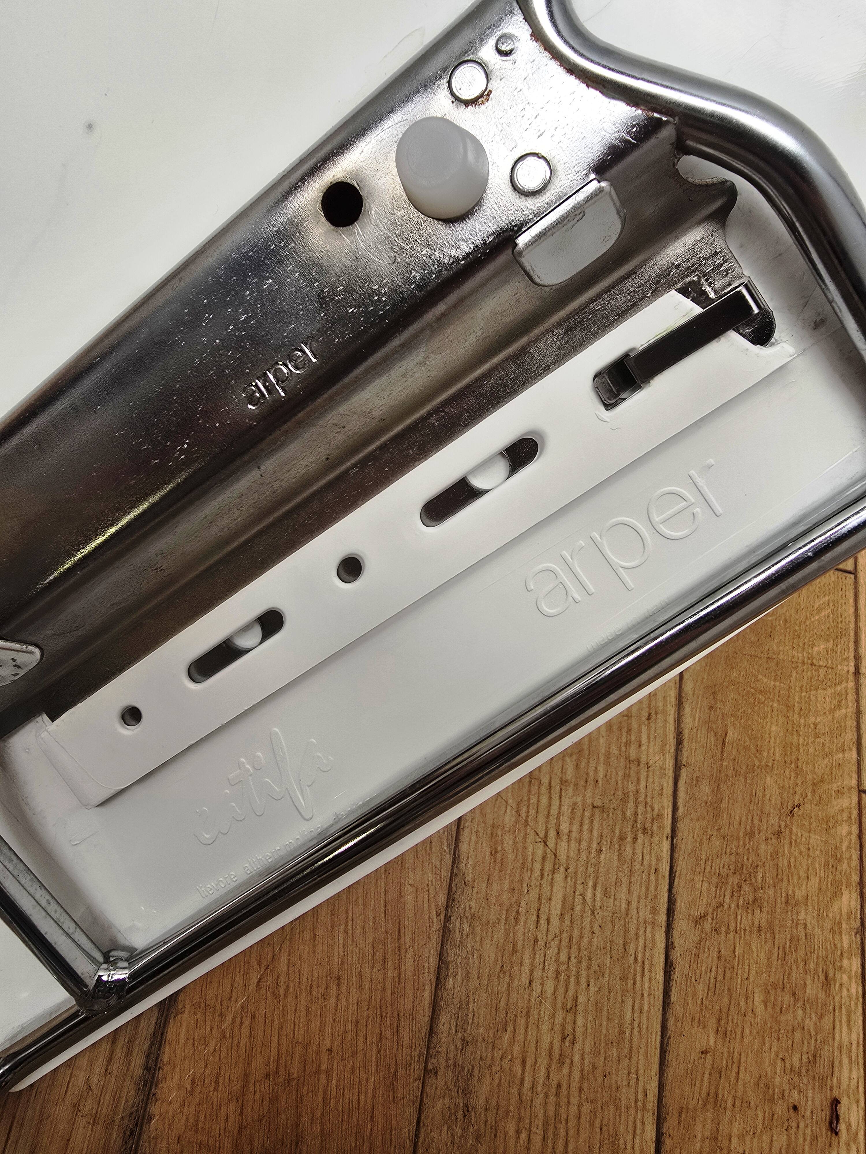 Set of 3 Catifa 46 chairs, Arper