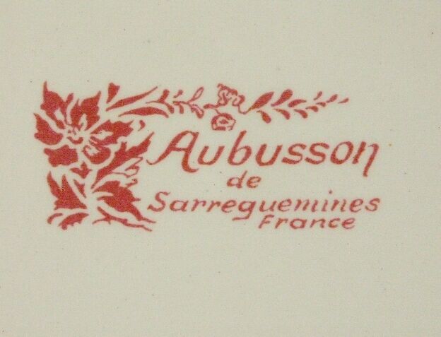 Flat old Sarreguemines Aubusson collection