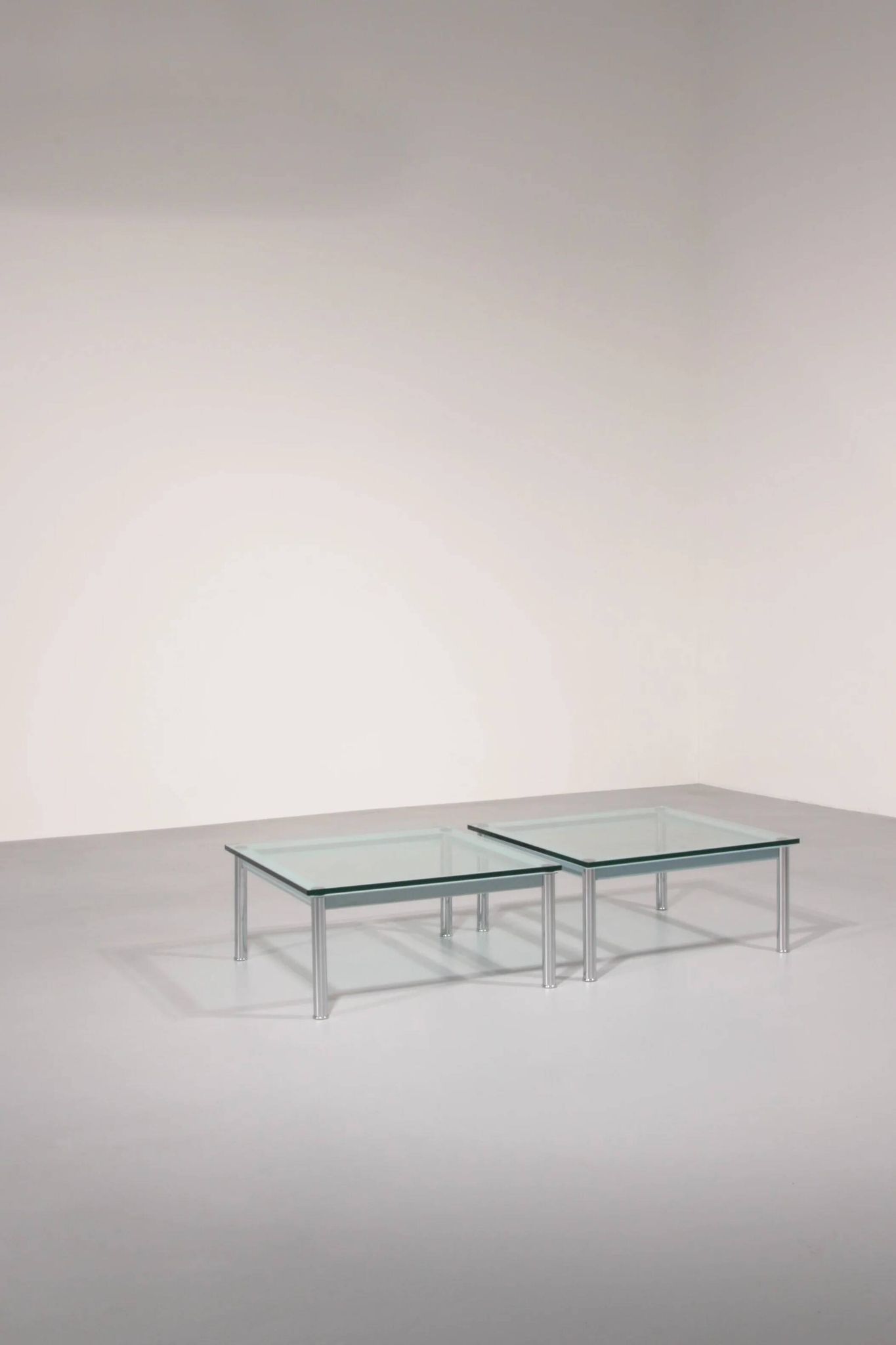 Cassina LC-10 coffee table by Le Corbusier – rare light blue glass edition