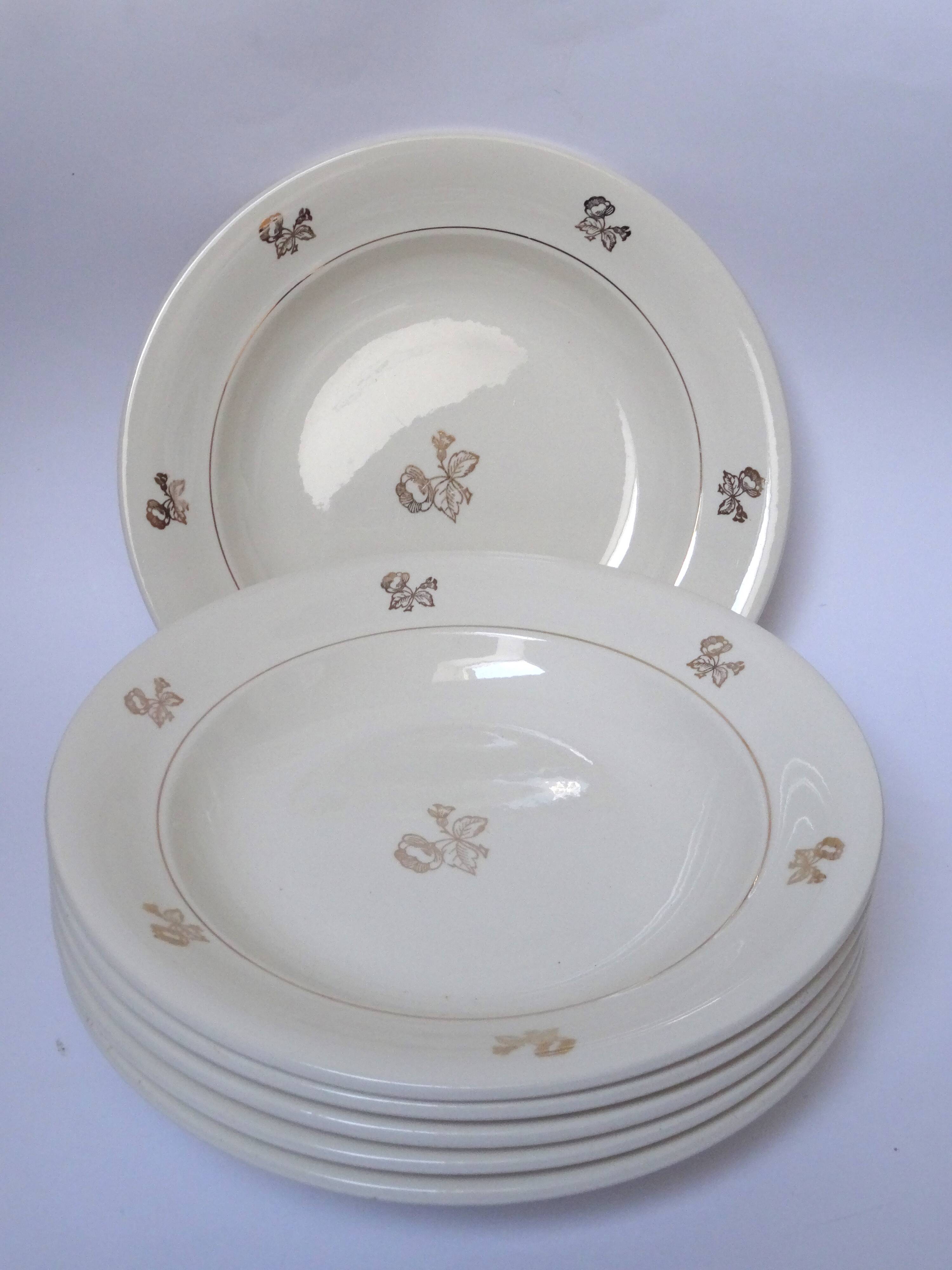 6 Villeroy & Boch soup plates