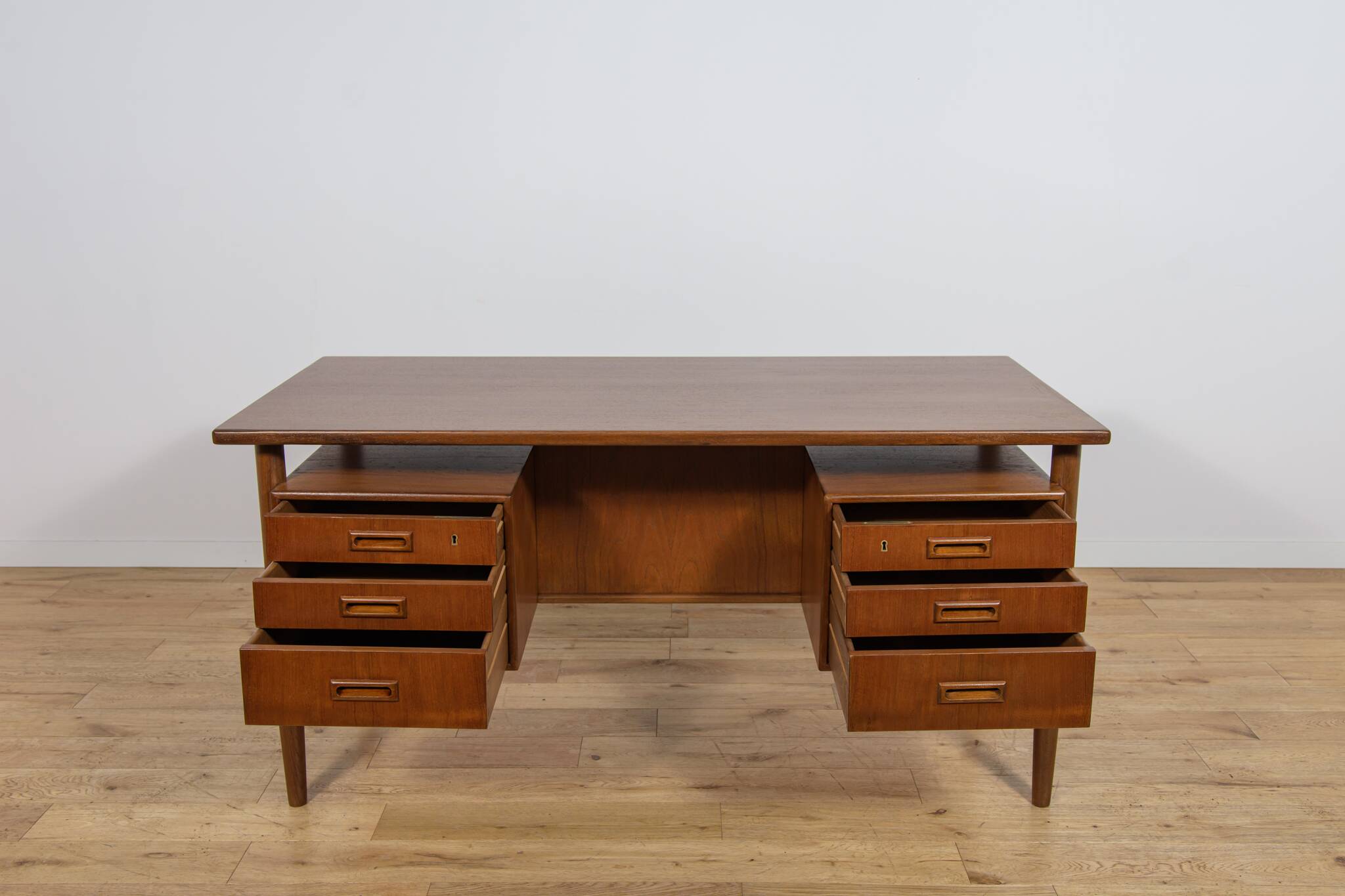 Mid-Century Freestanding Teak Desk by Arne Vodder for Sibast, 1960s