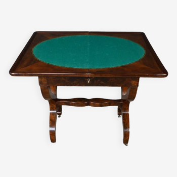 Table de Jeux en Ronce d’Acajou, époque Restauration – Début XIXe