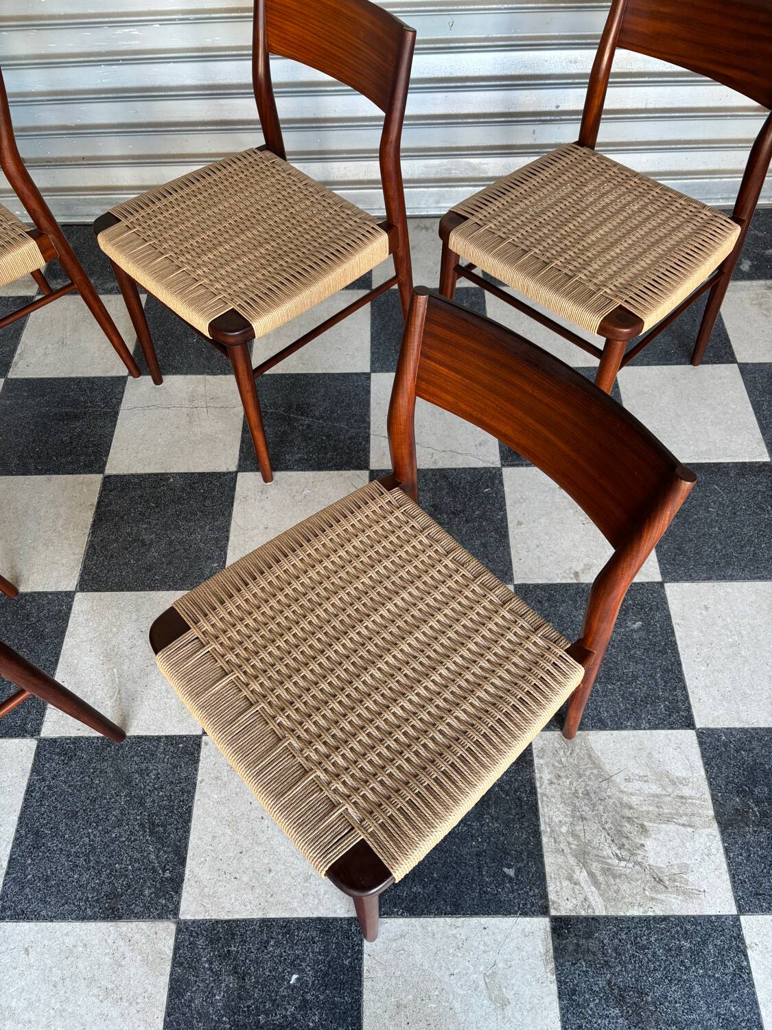 Set of 5 chairs from the 1950s designed by Georg Leowald.