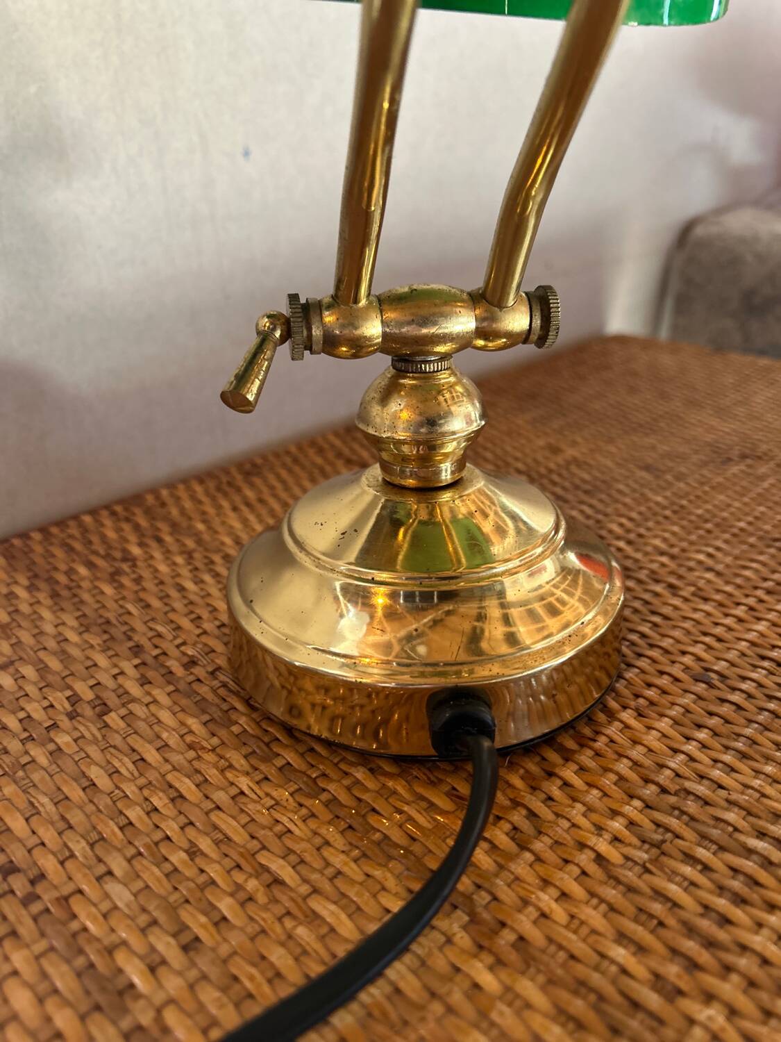 Vintage retro notary banker lamp