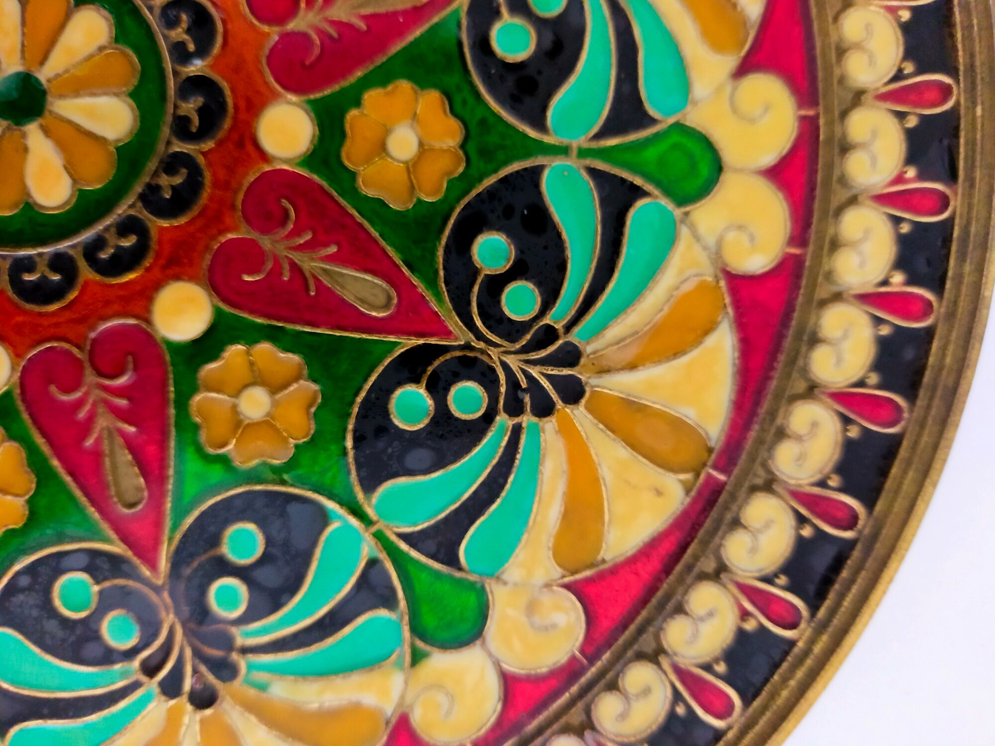 Plate or empty pocket in partitioned copper and vintage enamels