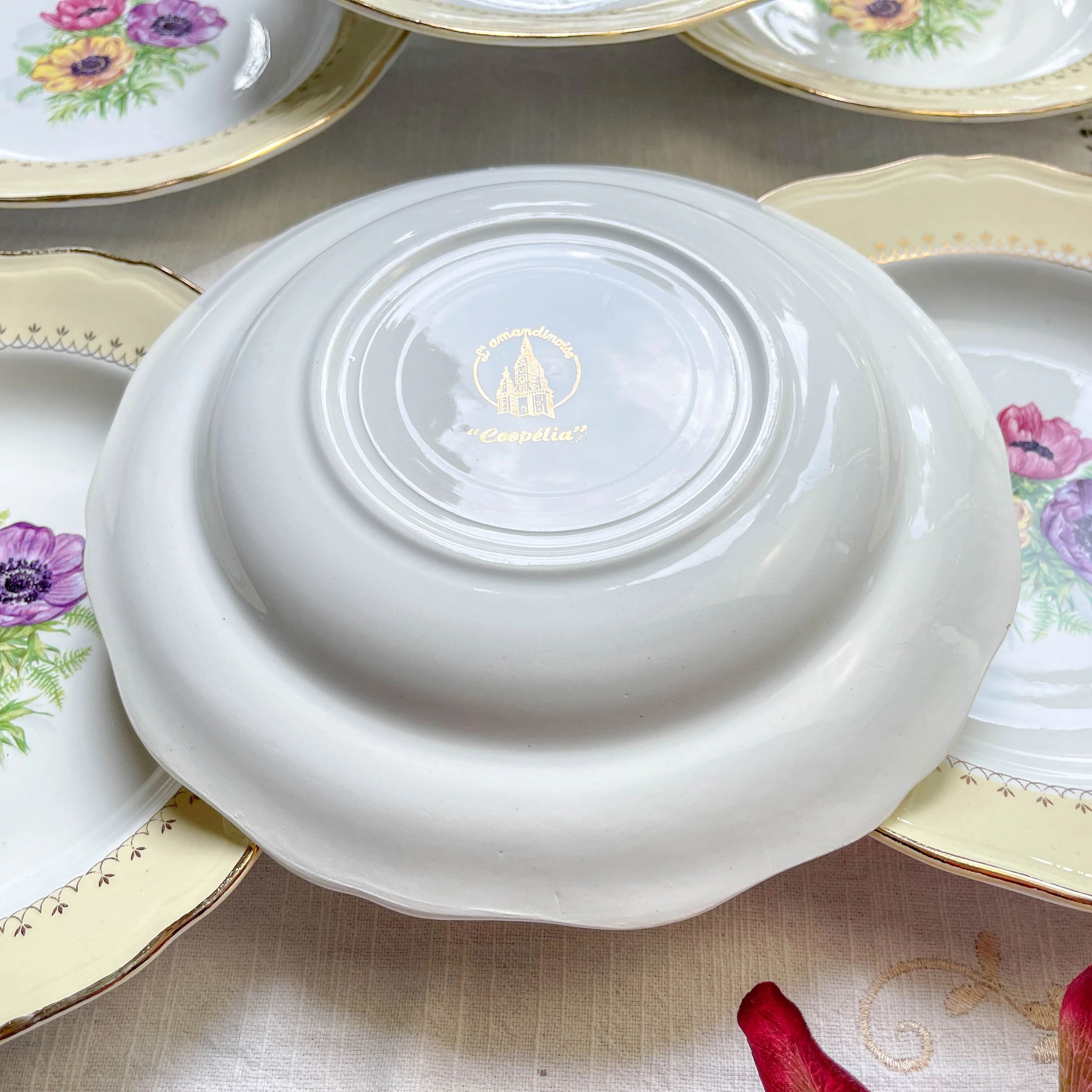 4 vintage porcelain soup plates with white and golden yellow floral pattern L'Amandinoise "Coopélia"