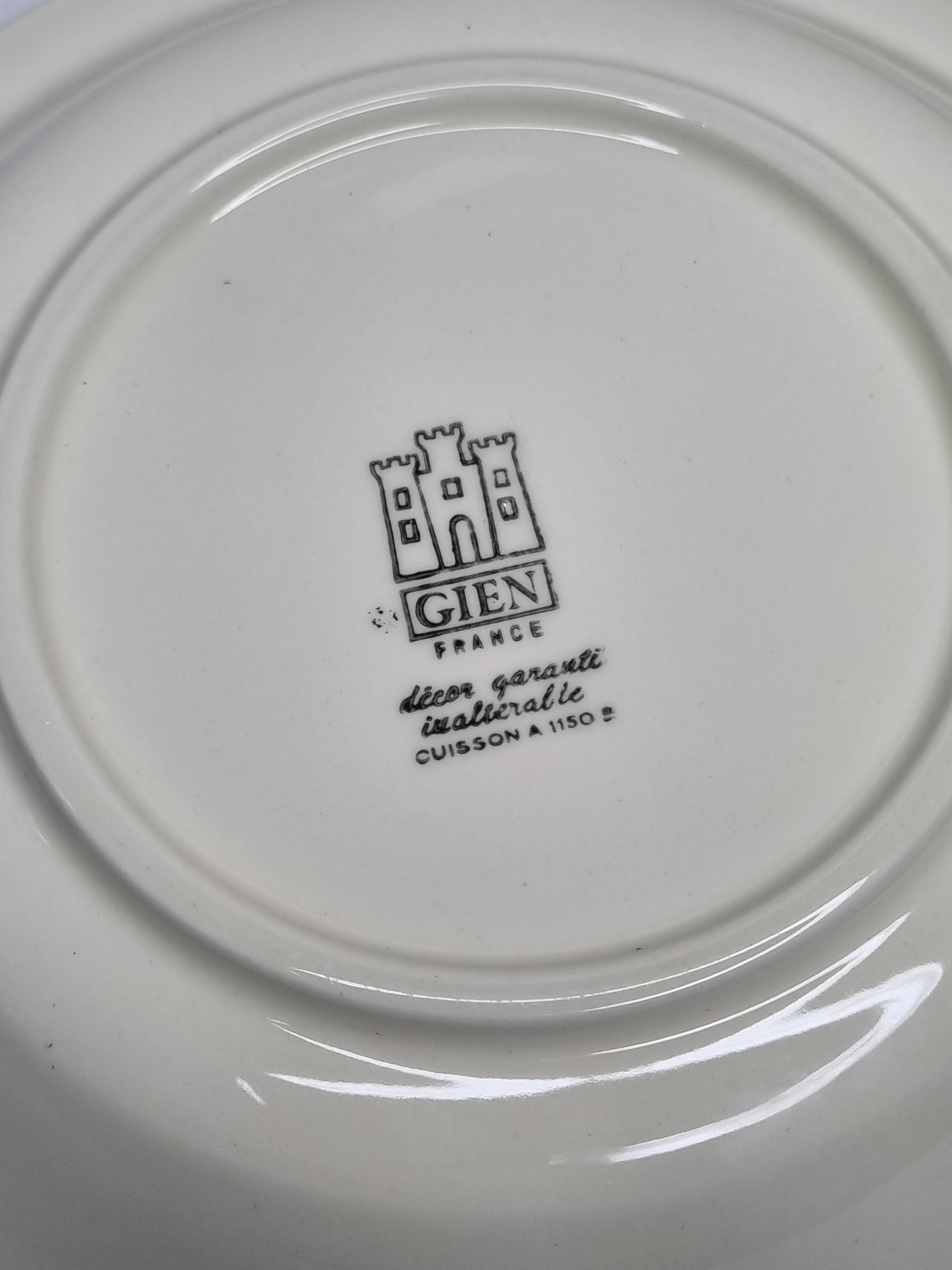 Set of five hollow plates, OpArt, 70s of the faience factory of Gien