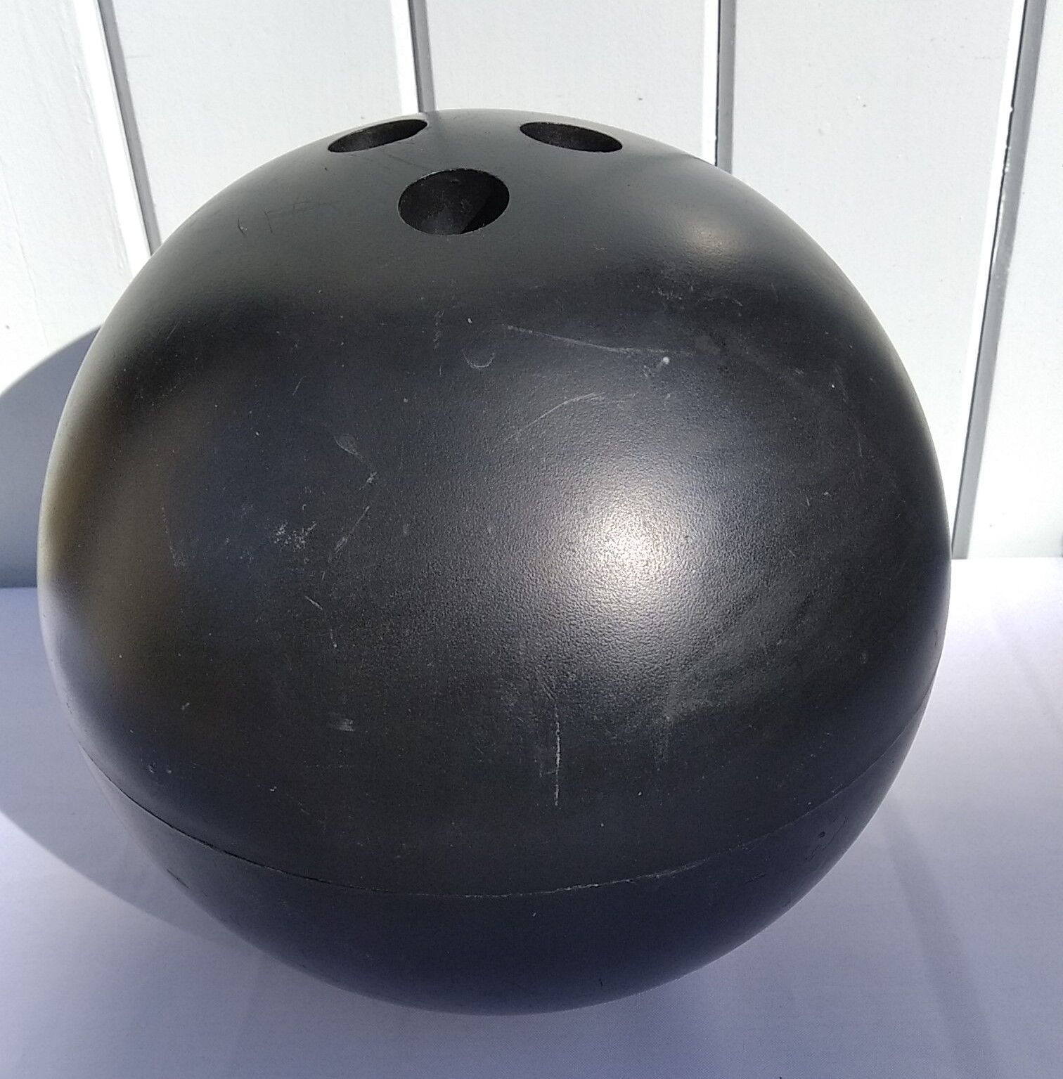 Lamotte design ice bucket