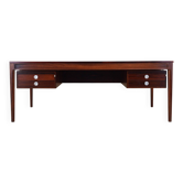 Bureau en palissandre Diplomate, années 1970, designer : Finn Juhl, France & Son