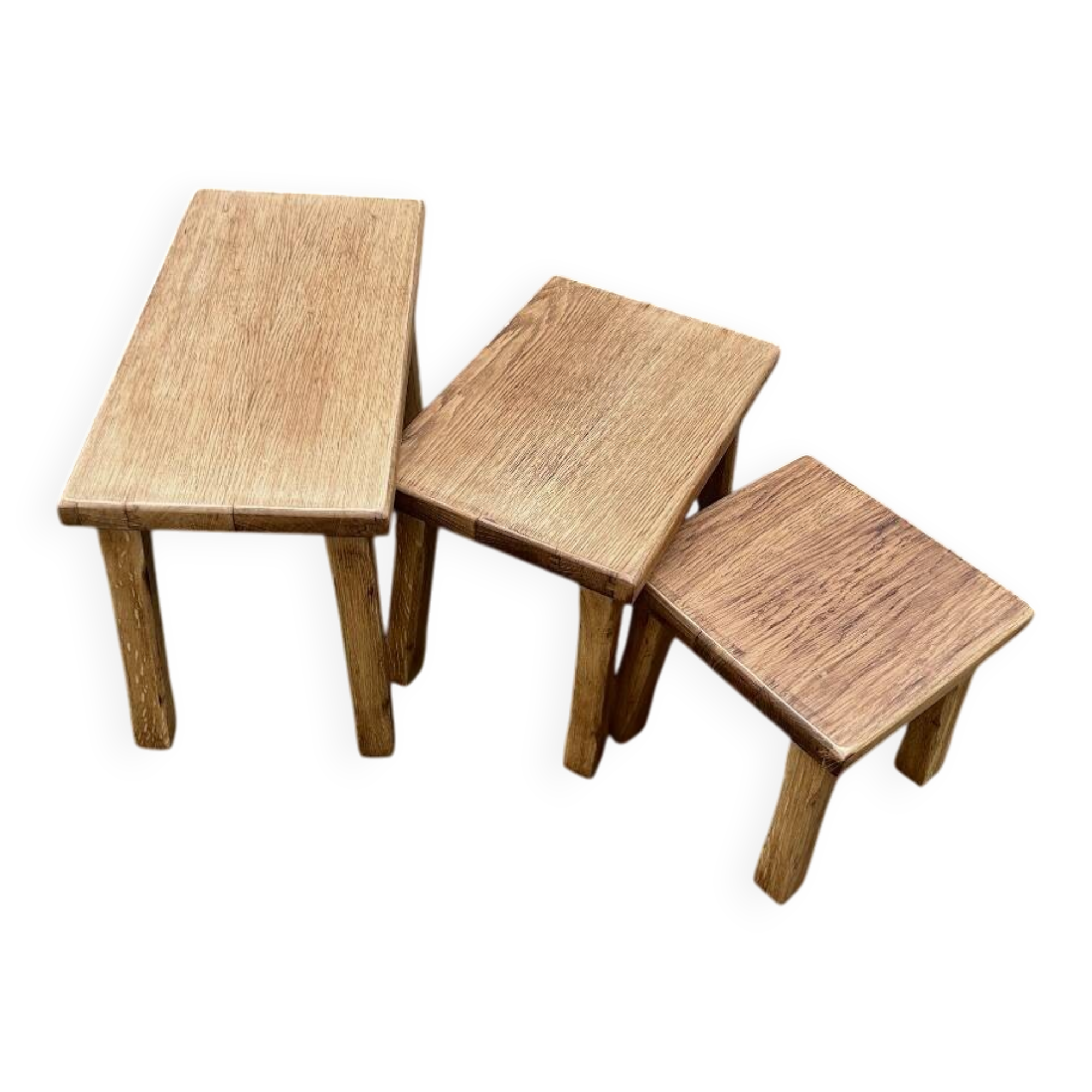 Trio of Brutalist nesting tables in solid oak – 1960s/70s