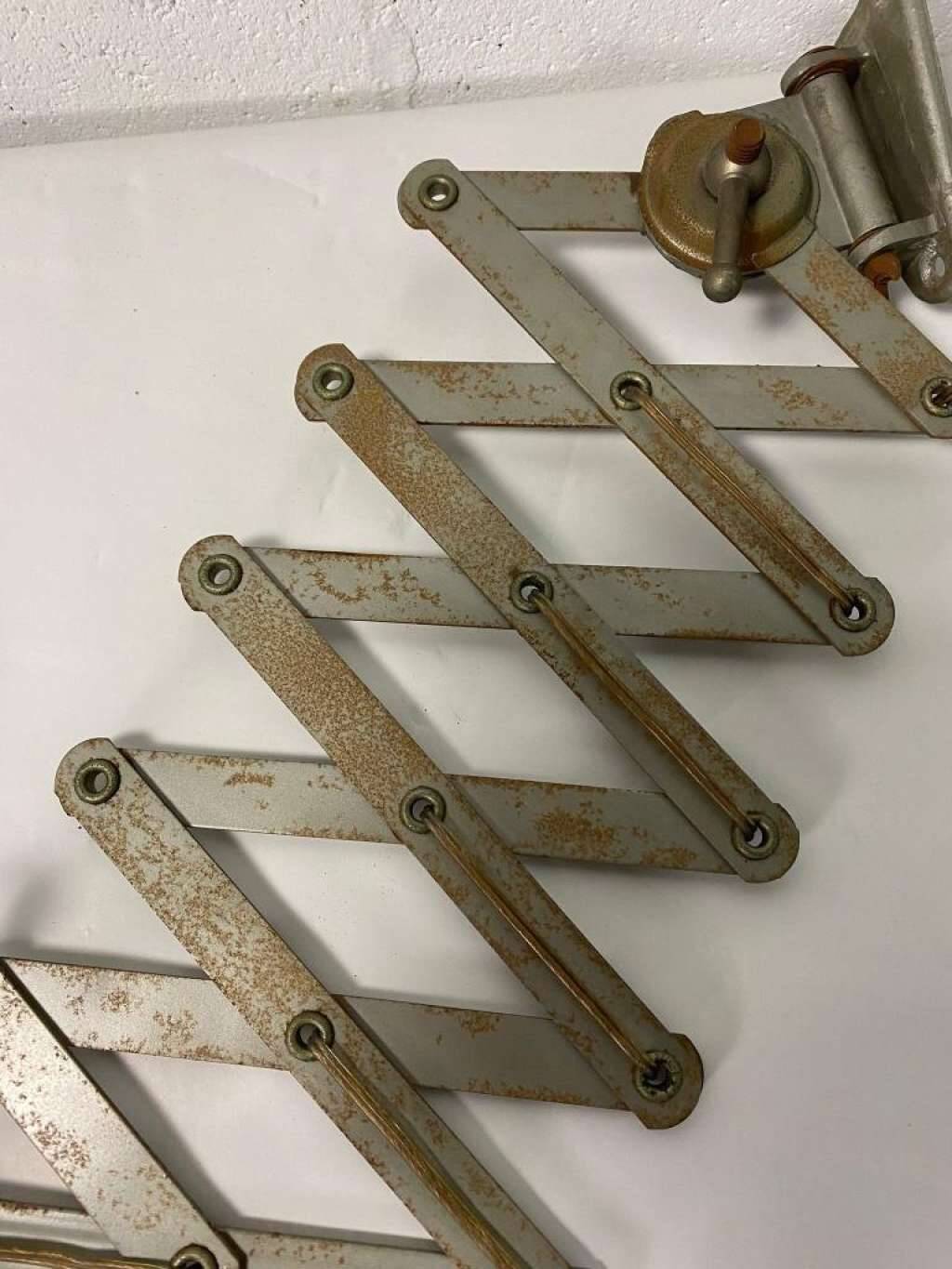 Vintage industrial scissor lamp / wall light / workshop lamp