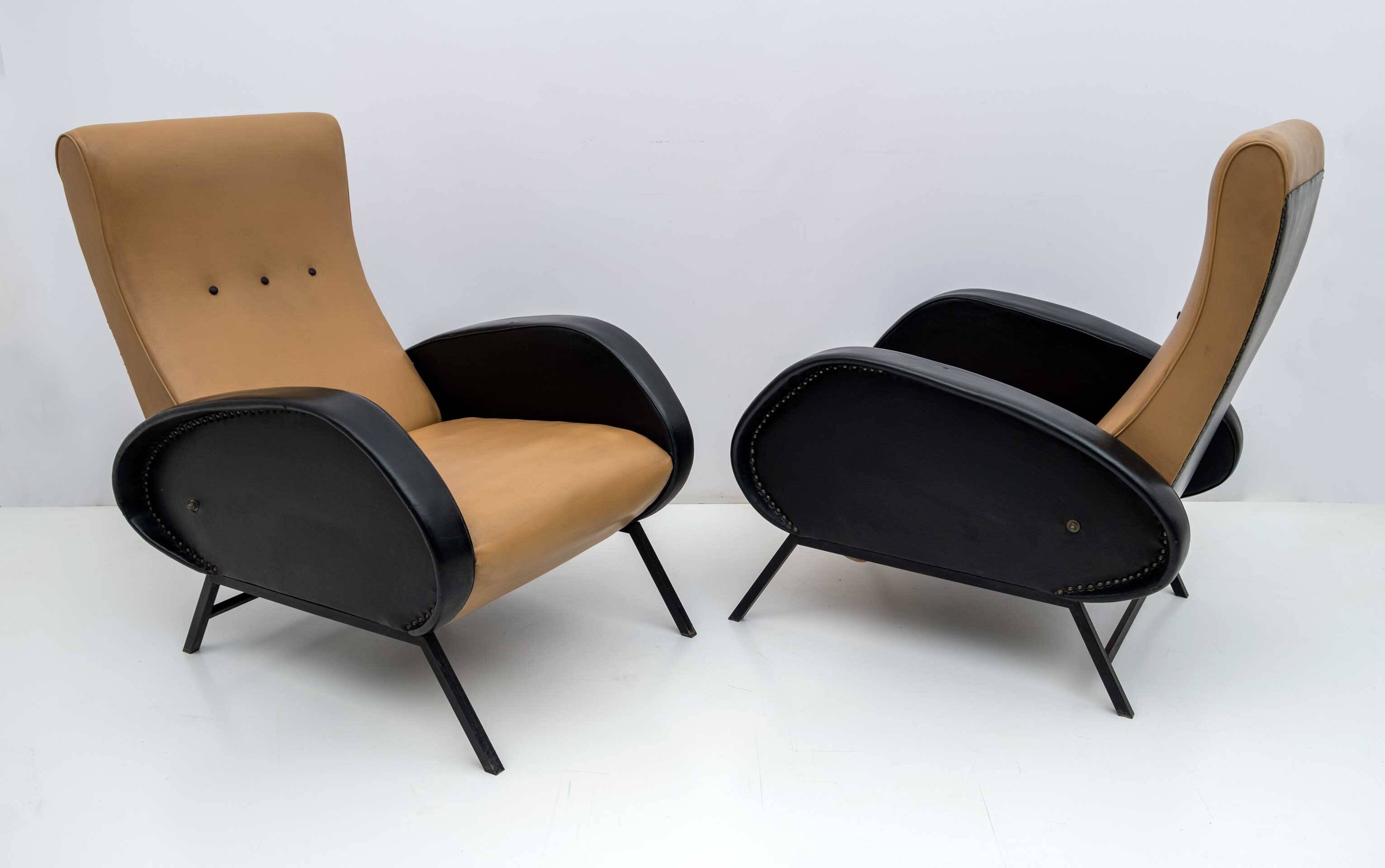Pair of Marco Zanuso Mid-Century Modern Italian Leather Reclining Armchairs