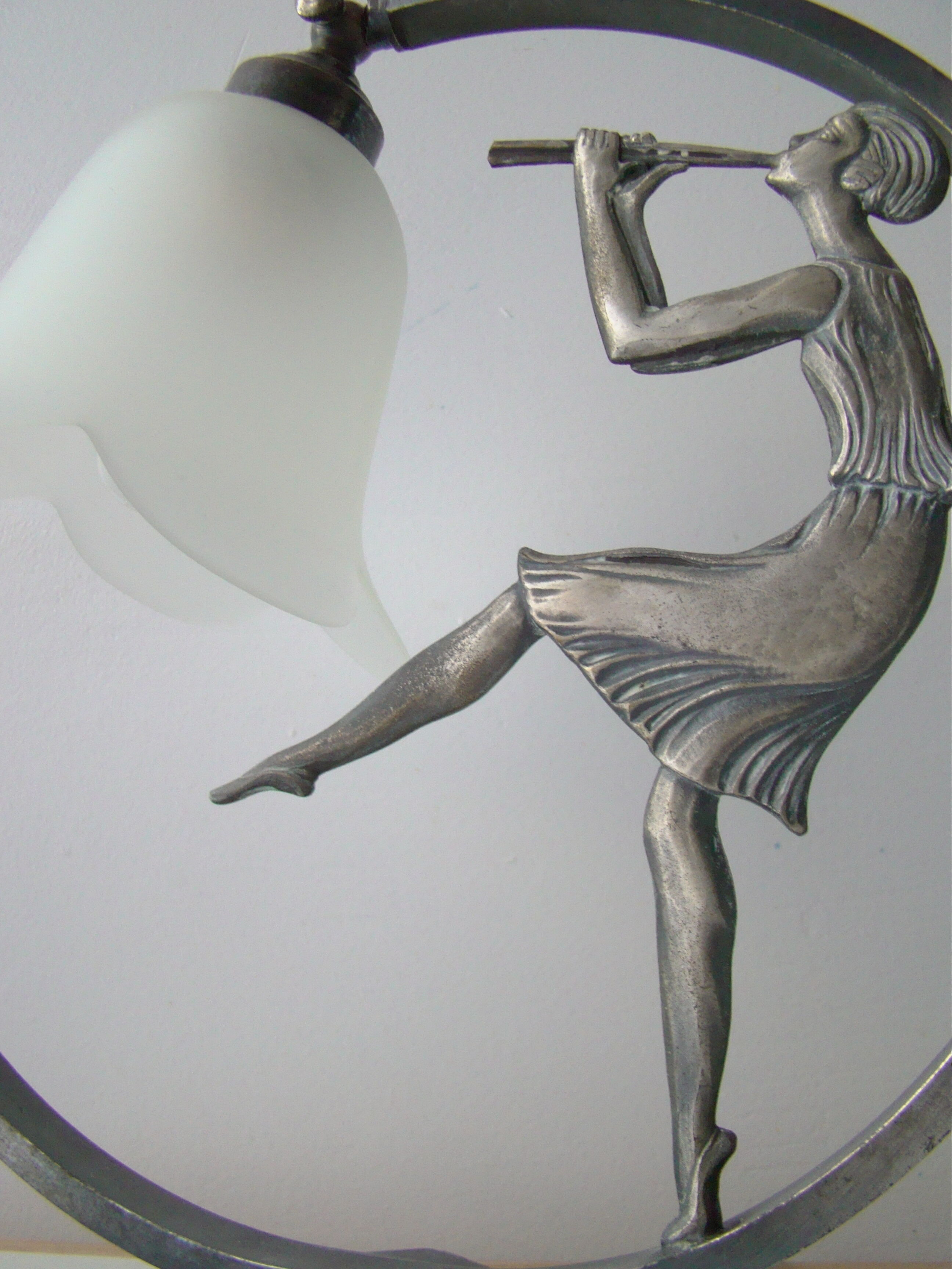Art deco lamp, flute dancer