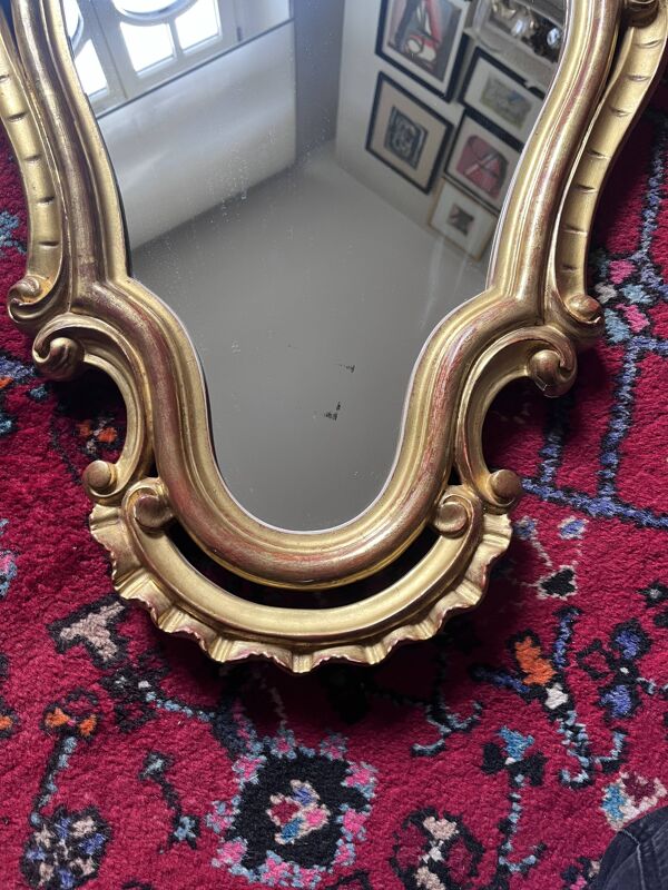 Miroir baroque en bois doré