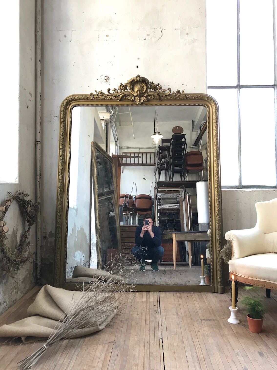 Mirror Louis Philippe flowery 141x180cm