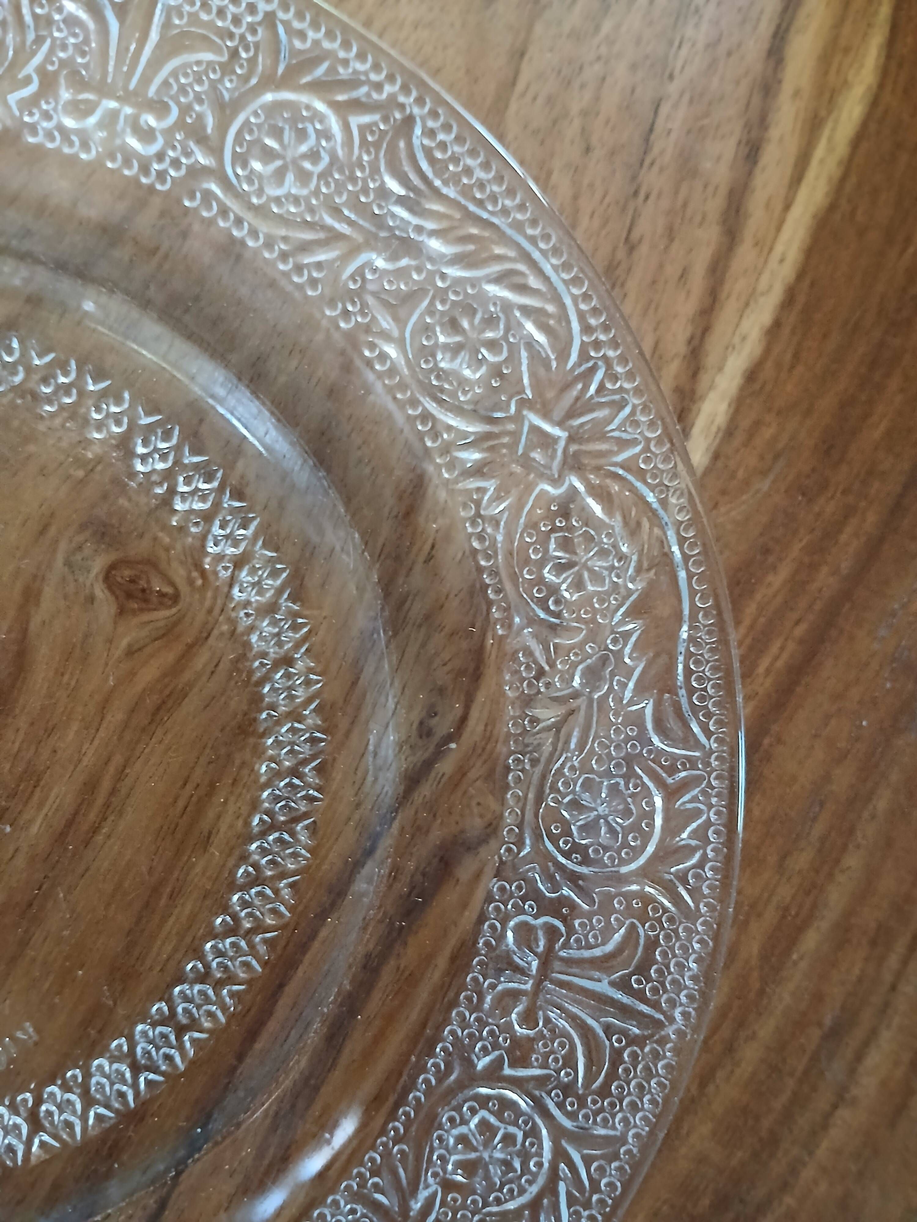 18 vintage pressed glass dessert plates