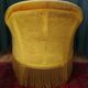 Fauteuil crapaud jaune or
