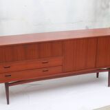1960s sidebaord in teak