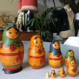 Set of 8 vintage matryoshkas