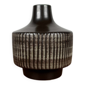East German ceramic vase from the mid-century, VEB Haldensleben, 1960s.