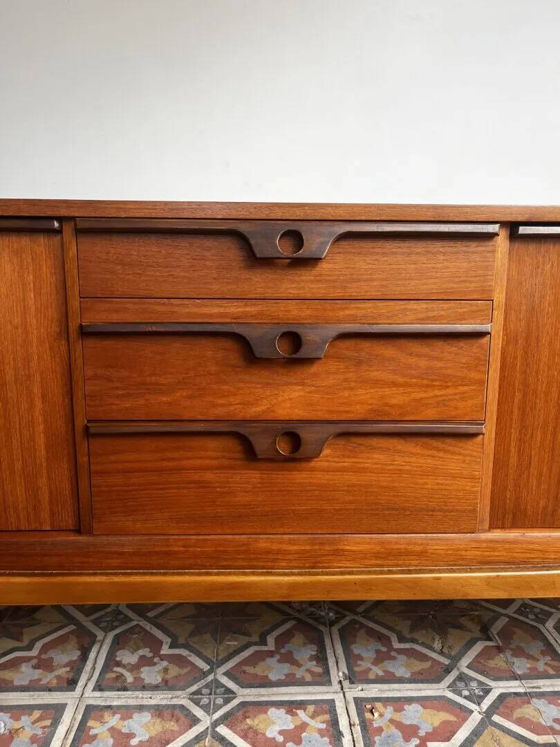 Buffet moderne du milieu du siècle – Meubles Stonehill