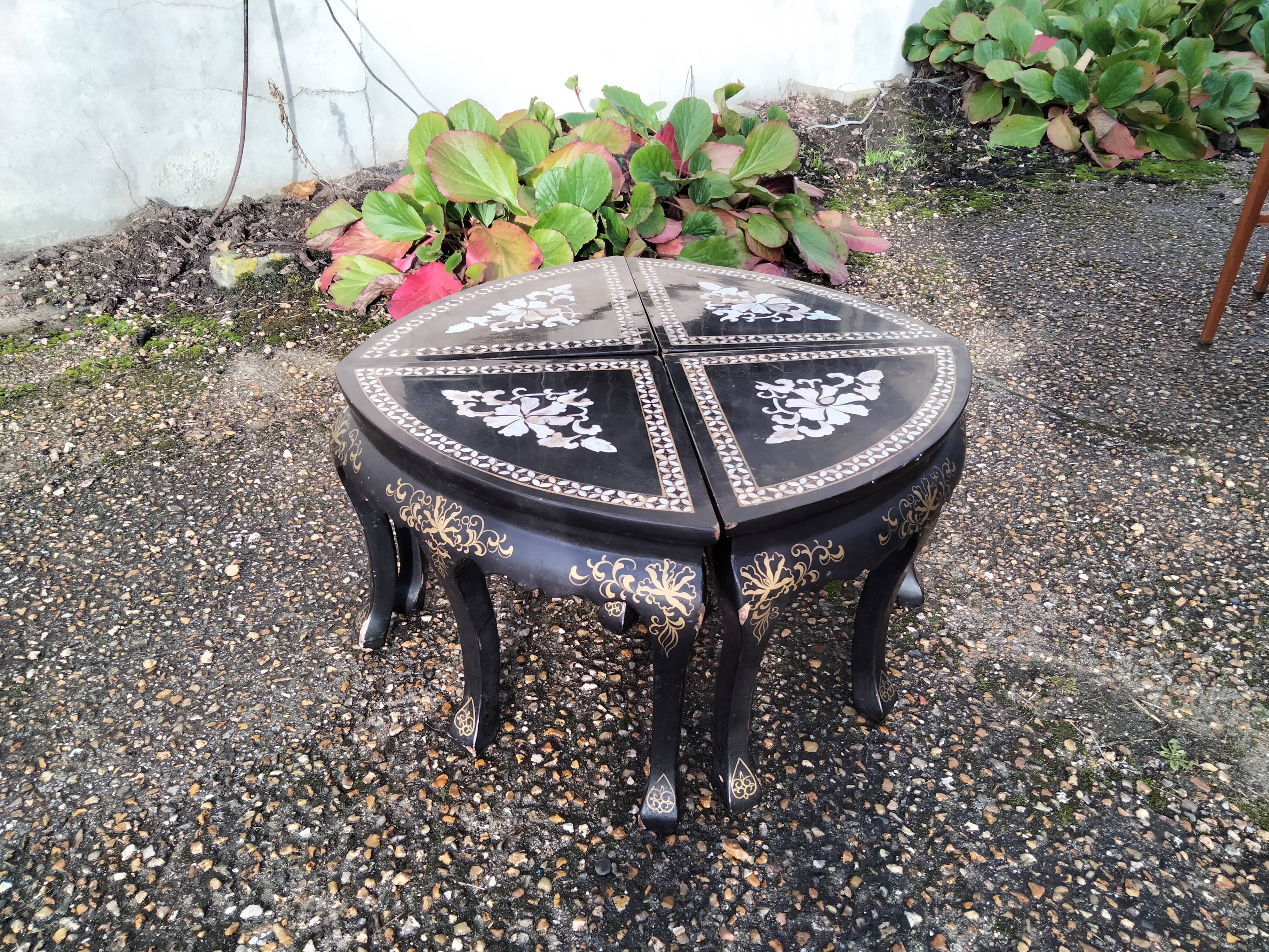 Coffee table Asian décor inlaid with vintage antique mother-of-pearl
