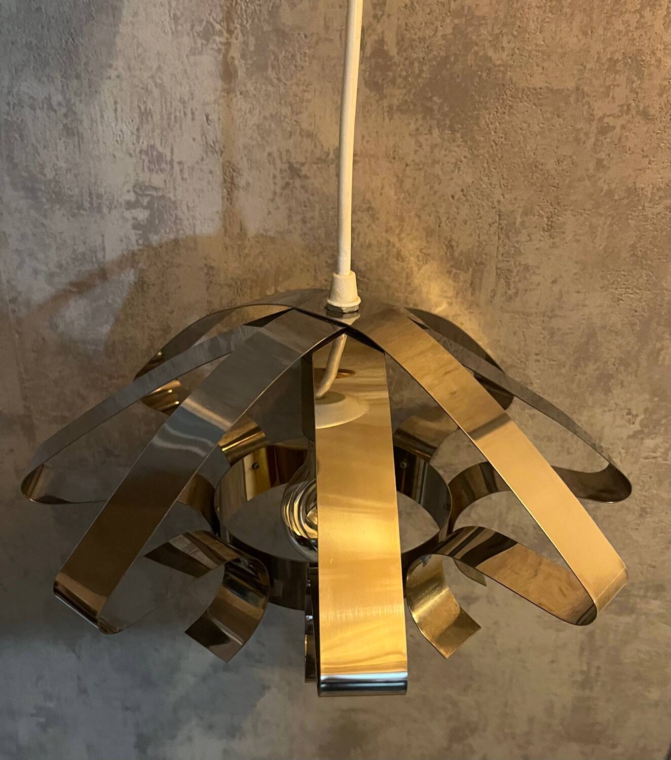 Space age pendant lamp year 70/80