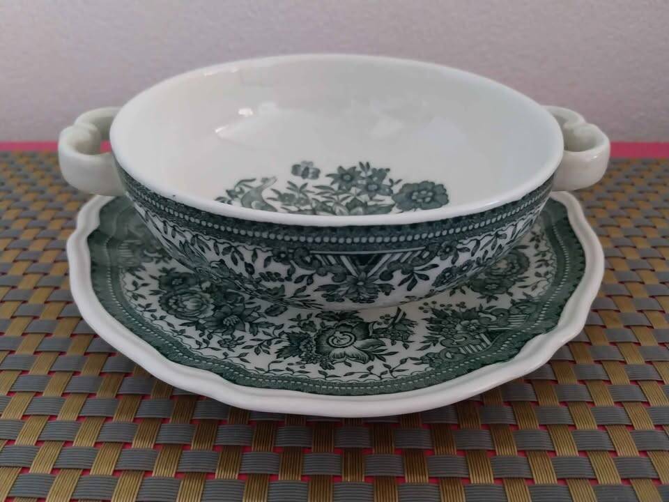 Villeroy & Boch soup bowl and saucer