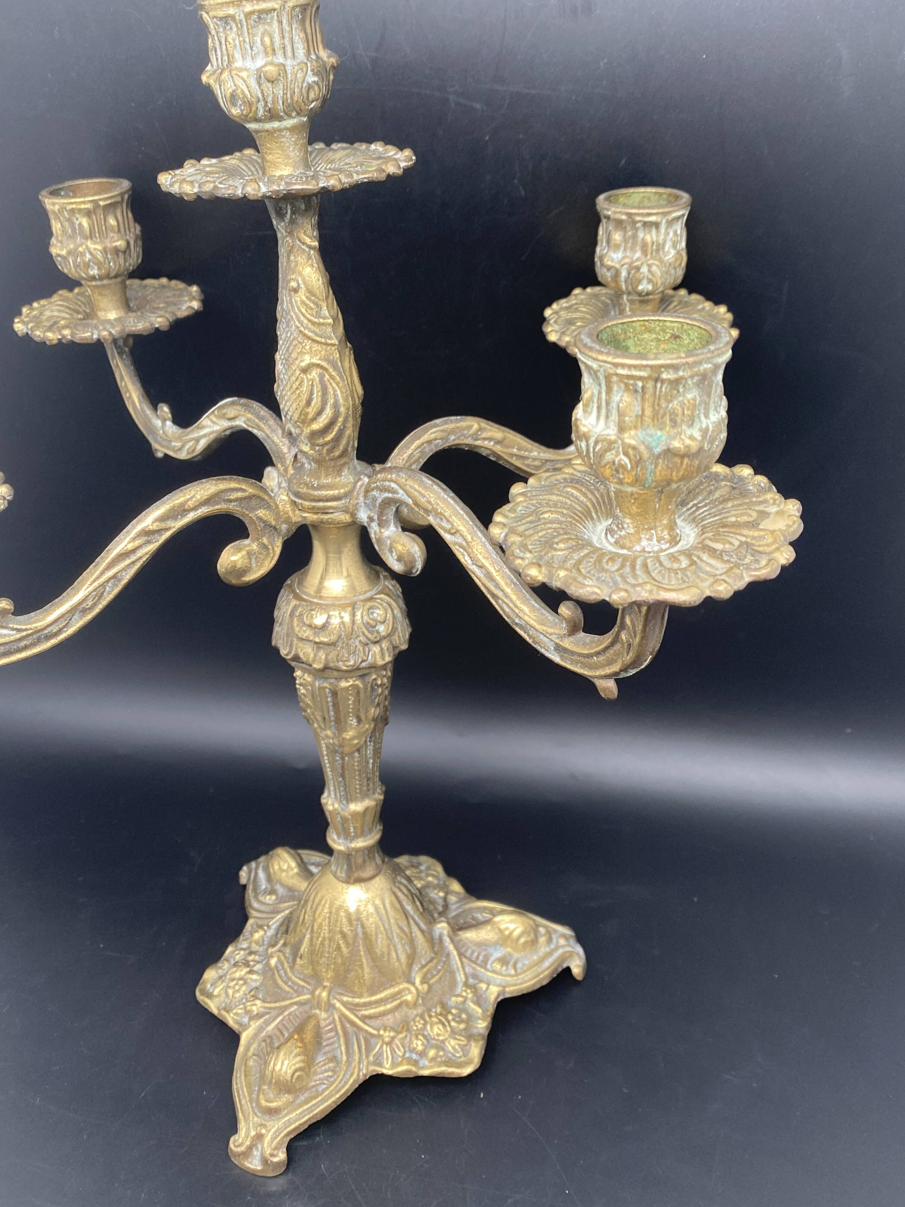 Chandelier 4 branches sculptées laiton – MPMDéc23JF21