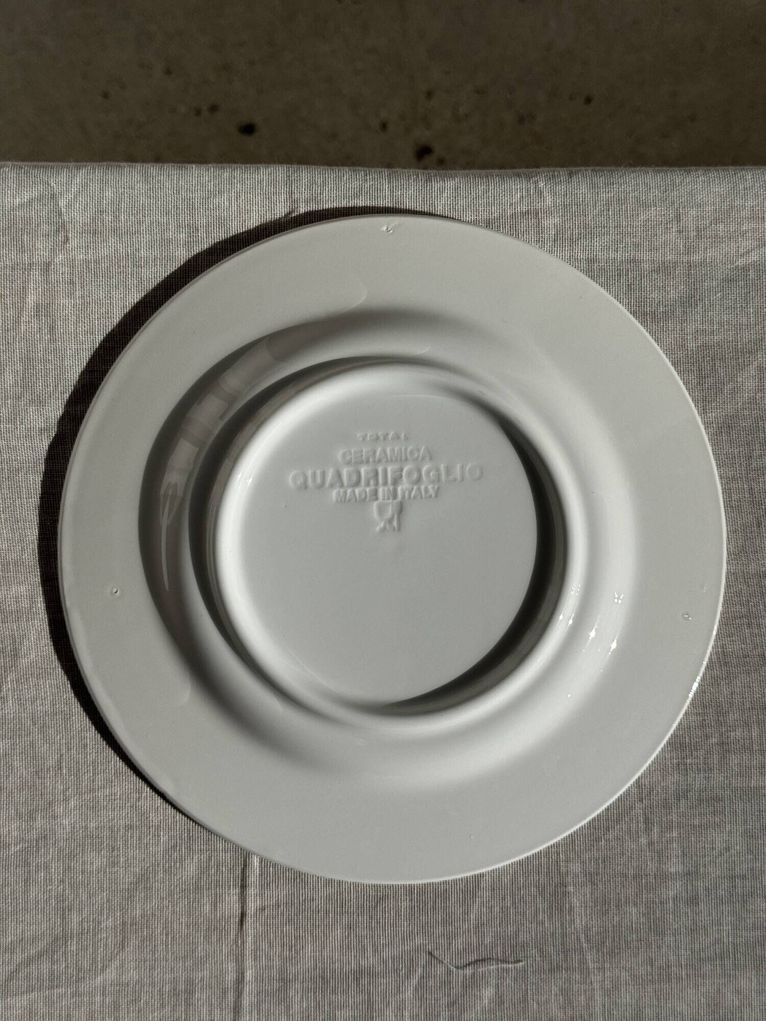 Set of 10 small dessert plates in Italian ceramic Total rim b