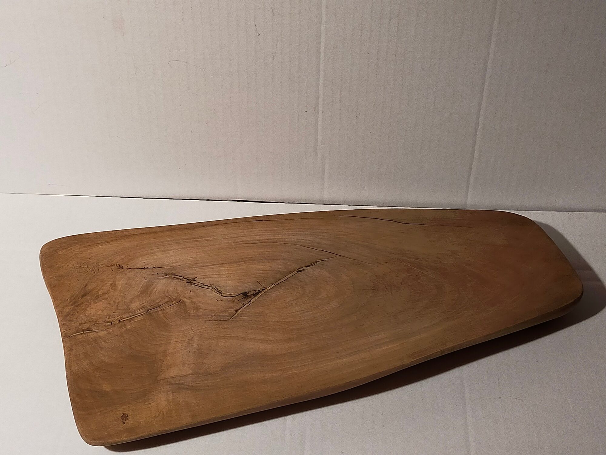 PRODUCT POP UP CHRISTMAS 2022 Solid wood cutting board of vintage freeform signed